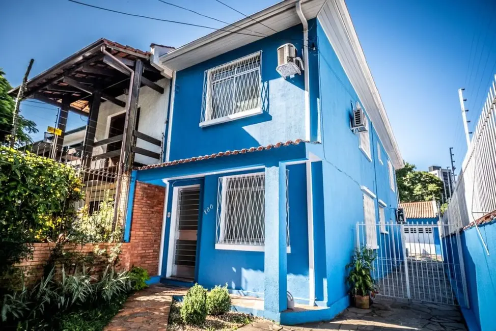 Foto 1 de Casa com 3 quartos à venda, 200m2 em Petrópolis, Porto Alegre - RS