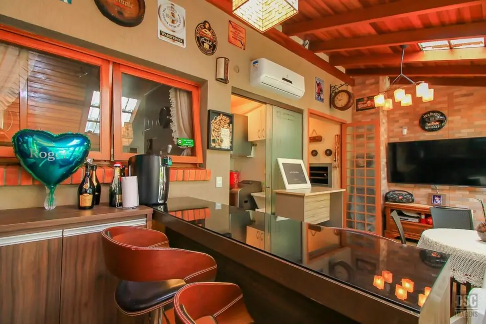 Casa com 3 quartos à venda, 207m2 em Espírito Santo, Porto Alegre - RS - imagem 9 Foto 9 de Casa com 3 quartos à venda, 207m2 em Espírito Santo, Porto Alegre - RS