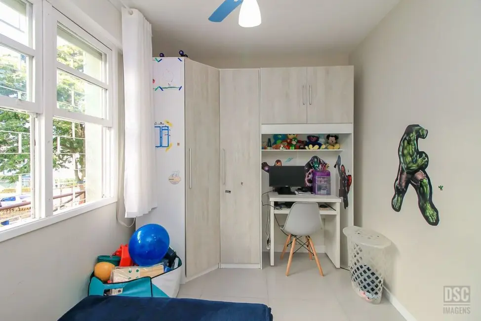 Foto 7 de Apartamento com 2 quartos à venda, 47m2 em Cristal, Porto Alegre - RS