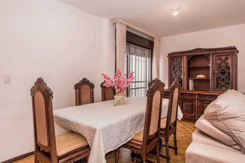 Foto 6 de Casa com 4 quartos à venda, 191m2 em Jardim Itu Sabará, Porto Alegre - RS