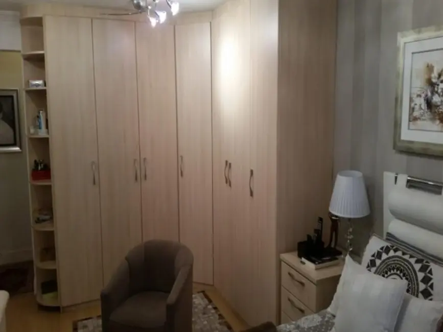 Apartamento com 3 quartos à venda, 122m2 em São Pelegrino, Caxias Do Sul - RS - imagem 9 Foto 9 de Apartamento com 3 quartos à venda, 122m2 em São Pelegrino, Caxias Do Sul - RS