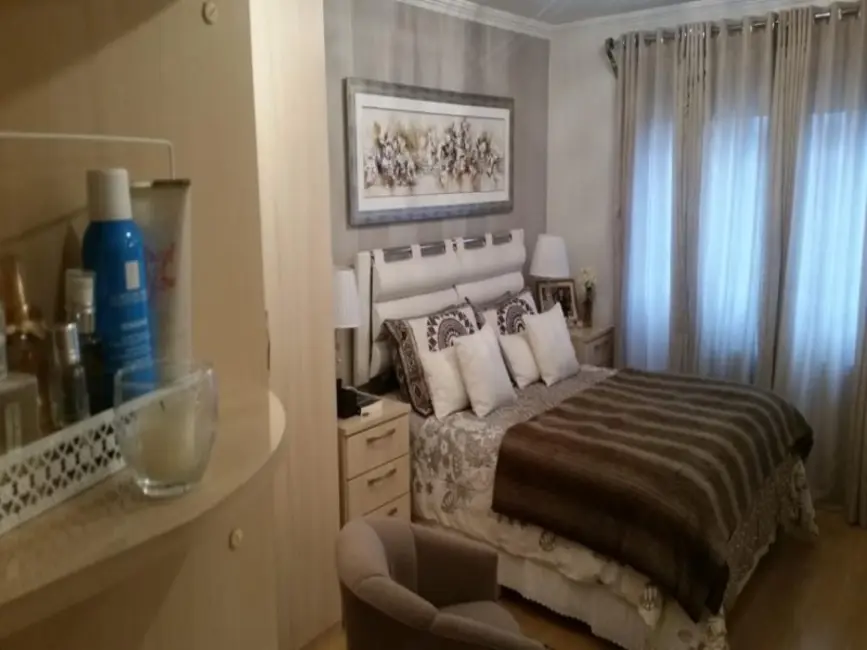 Apartamento com 3 quartos à venda, 122m2 em São Pelegrino, Caxias Do Sul - RS - imagem 8 Foto 8 de Apartamento com 3 quartos à venda, 122m2 em São Pelegrino, Caxias Do Sul - RS