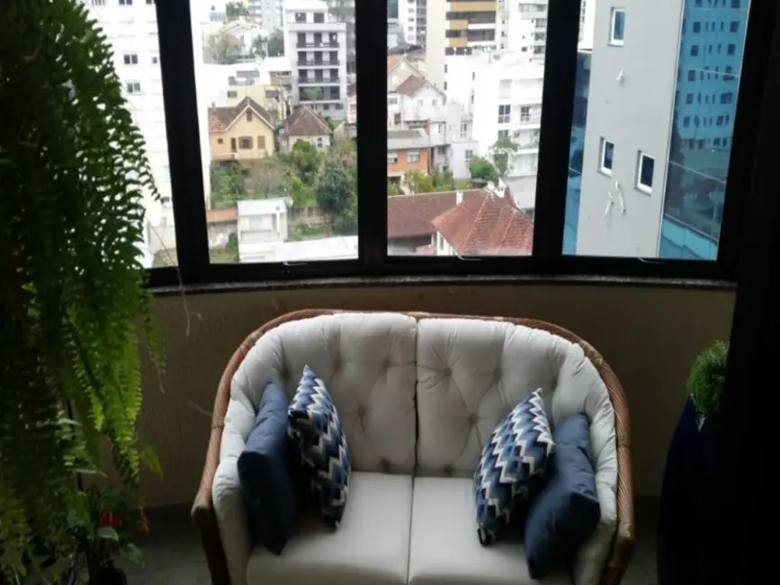 Apartamento com 3 quartos à venda, 122m2 em São Pelegrino, Caxias Do Sul - RS - imagem 4 Foto 4 de Apartamento com 3 quartos à venda, 122m2 em São Pelegrino, Caxias Do Sul - RS