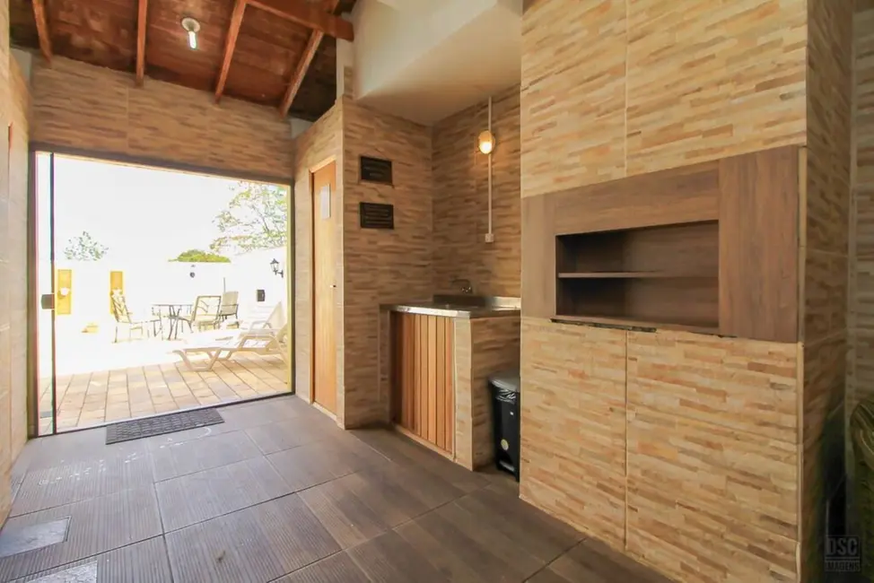 Foto 8 de Casa com 4 quartos à venda, 188m2 em Espírito Santo, Porto Alegre - RS