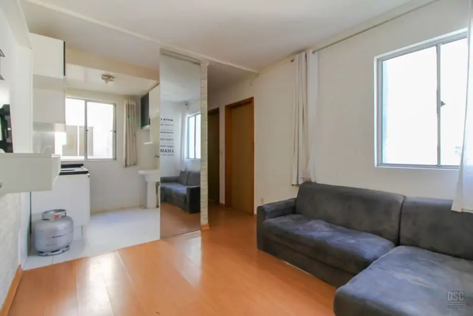 Foto 2 de Apartamento com 2 quartos à venda, 38m2 em Restinga, Porto Alegre - RS