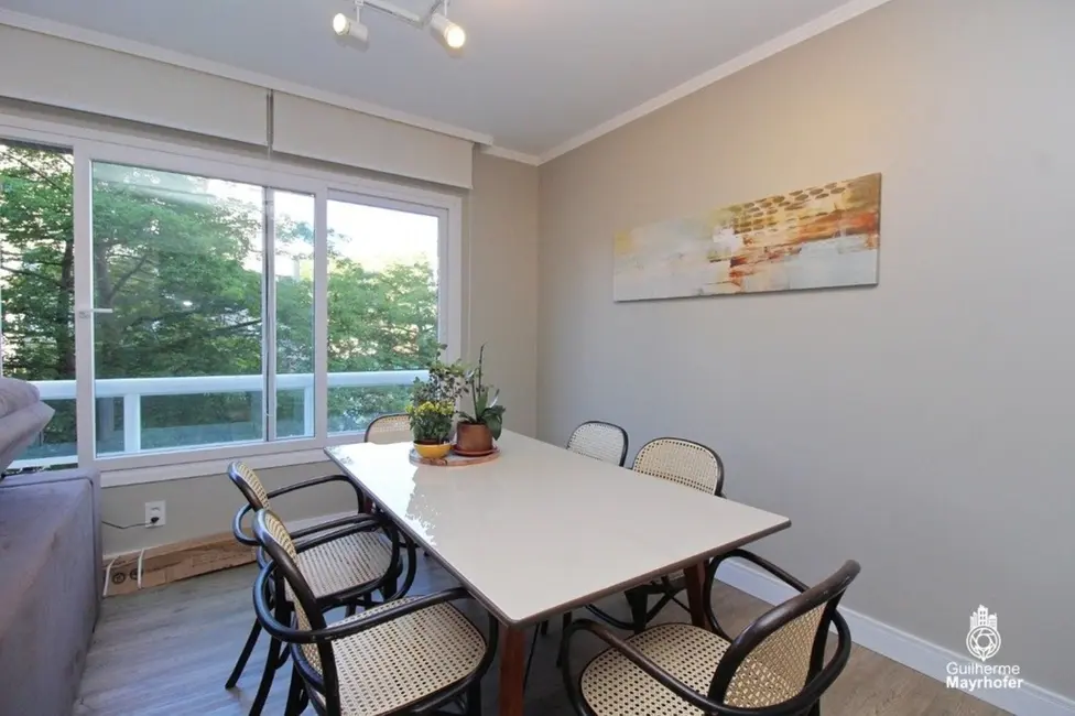 Apartamento com 3 quartos à venda, 99m2 em Menino Deus, Porto Alegre - RS - imagem 5 Foto 5 de Apartamento com 3 quartos à venda, 99m2 em Menino Deus, Porto Alegre - RS