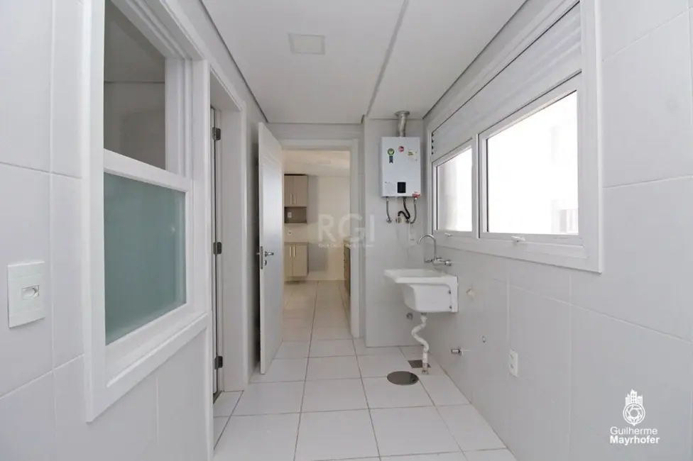 Apartamento com 4 quartos à venda, 159m2 em Menino Deus, Porto Alegre - RS - imagem 2 Foto 2 de Apartamento com 4 quartos à venda, 159m2 em Menino Deus, Porto Alegre - RS