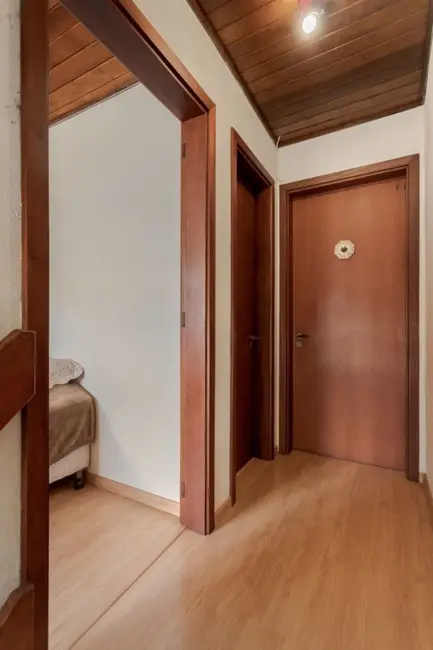 Foto 9 de Casa de Condomínio com 2 quartos à venda, 80m2 em Morro Santana, Porto Alegre - RS