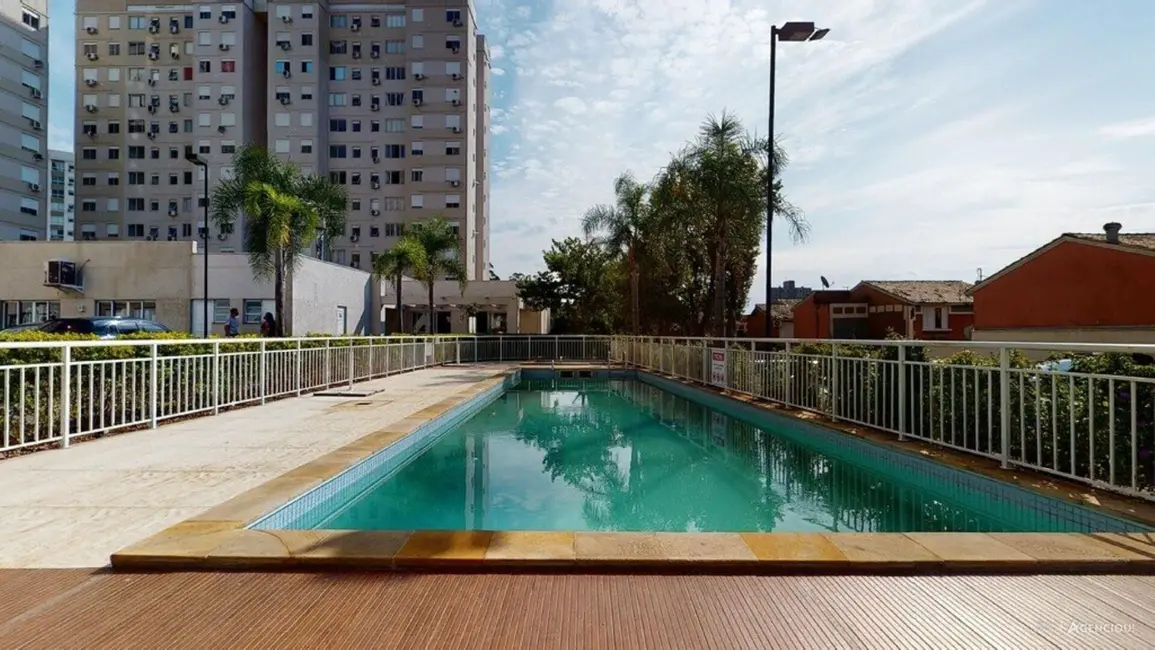 Foto 1 de Apartamento com 2 quartos à venda, 48m2 em Jardim Itu, Porto Alegre - RS