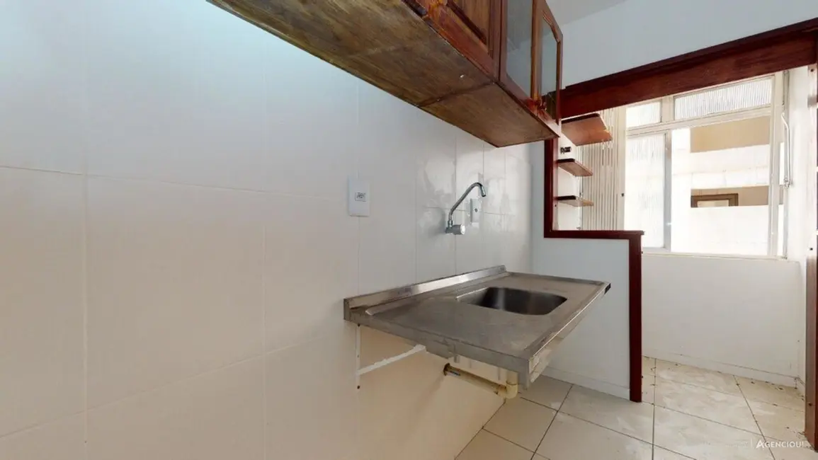 Apartamento com 1 quarto à venda, 38m2 em Centro Histórico, Porto Alegre - RS - imagem 3 Foto 3 de Apartamento com 1 quarto à venda, 38m2 em Centro Histórico, Porto Alegre - RS