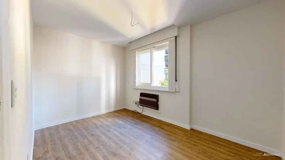 Apartamento com 1 quarto à venda, 38m2 em Centro Histórico, Porto Alegre - RS - imagem 6 Foto 6 de Apartamento com 1 quarto à venda, 38m2 em Centro Histórico, Porto Alegre - RS