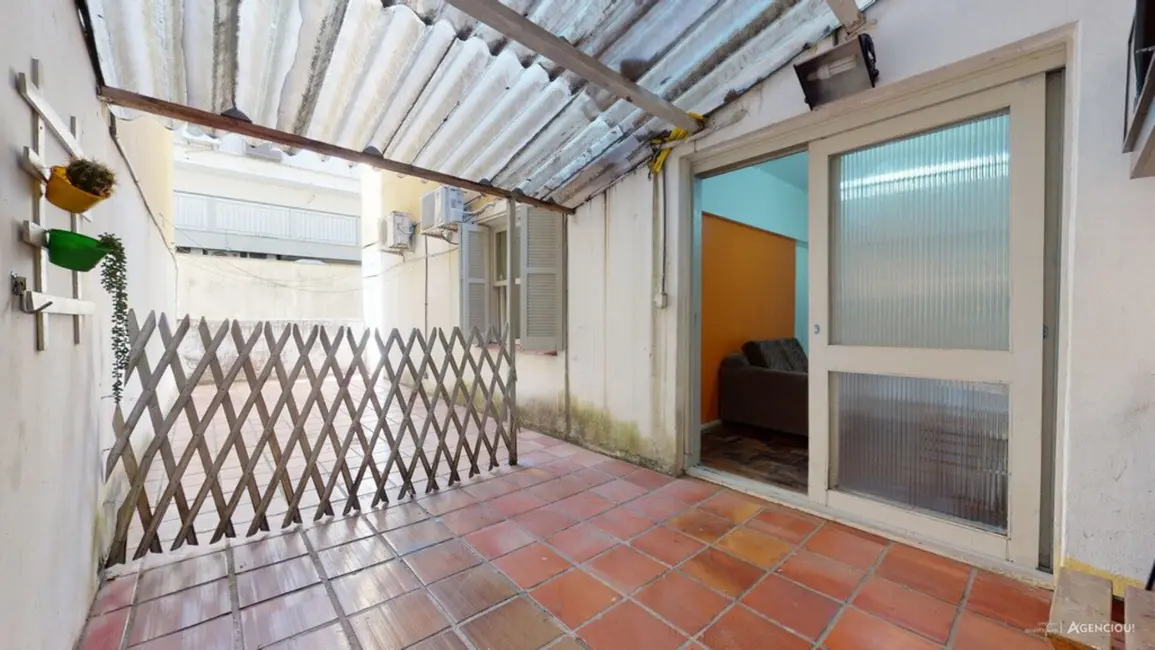 Foto 6 de Apartamento com 3 quartos à venda, 76m2 em Petrópolis, Porto Alegre - RS