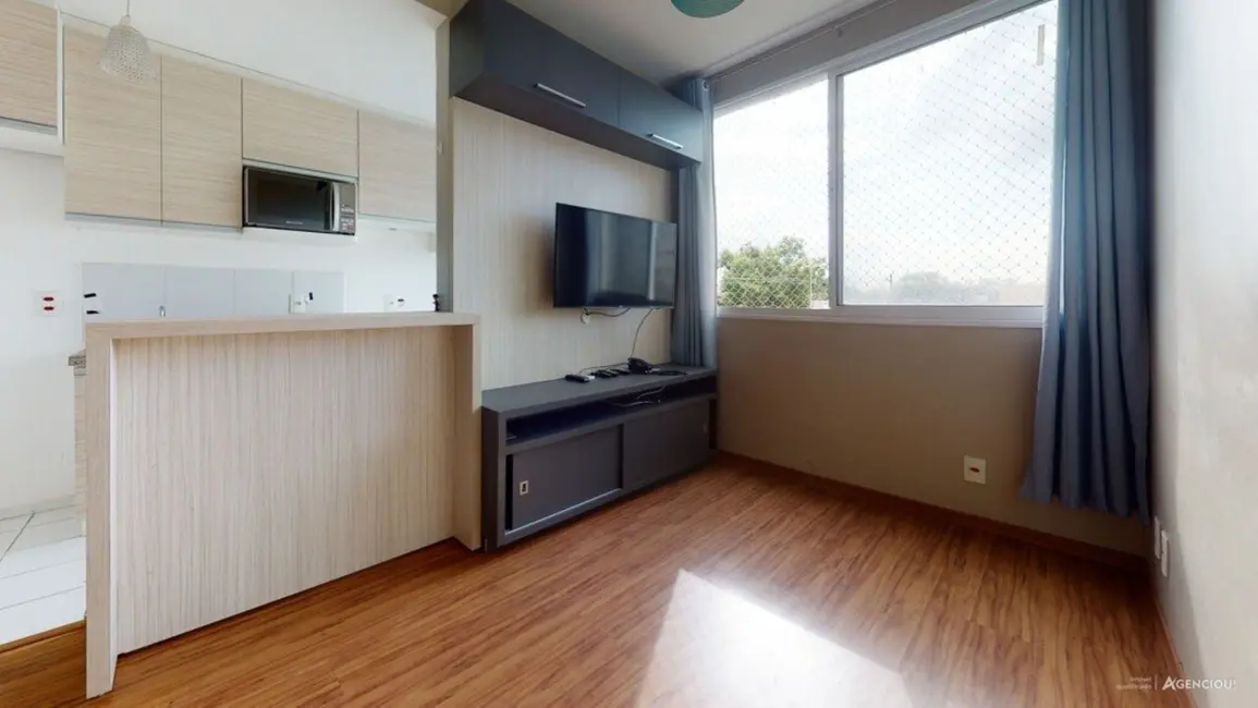 Foto 3 de Apartamento com 2 quartos à venda, 47m2 em Cavalhada, Porto Alegre - RS