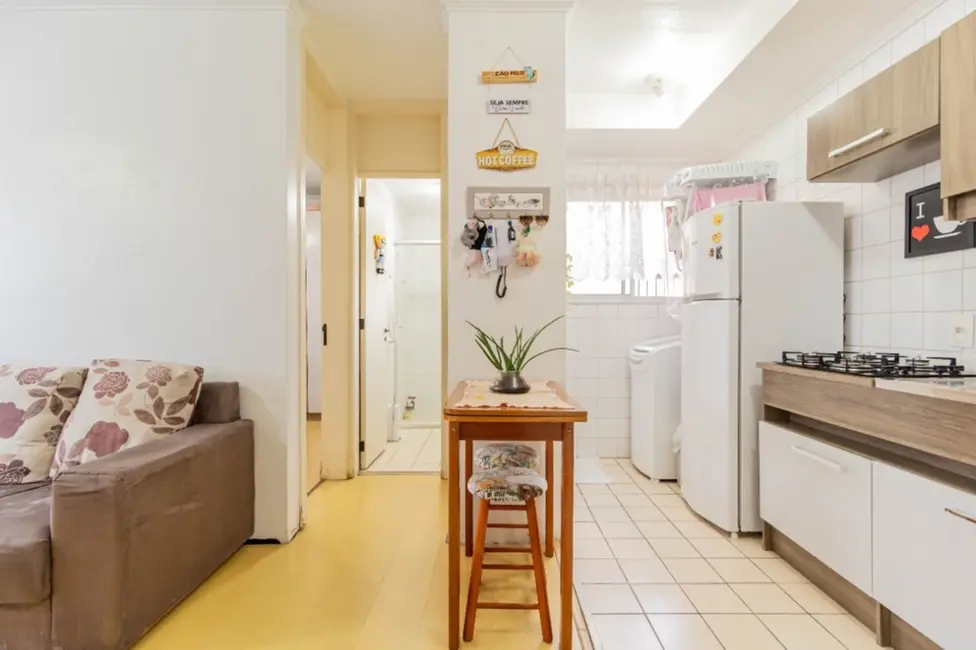 Foto 4 de Apartamento com 2 quartos à venda, 44m2 em Sarandi, Porto Alegre - RS