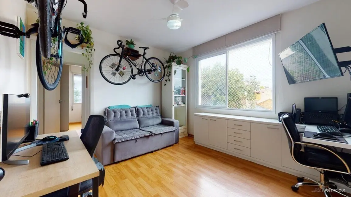 Foto 4 de Apartamento com 1 quarto à venda, 35m2 em Santo Antônio, Porto Alegre - RS