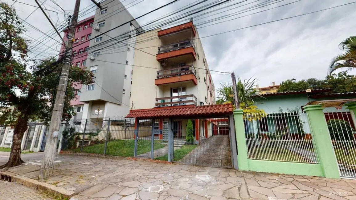 Foto 2 de Apartamento com 1 quarto à venda, 35m2 em Santo Antônio, Porto Alegre - RS
