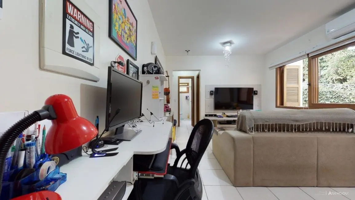 Foto 4 de Apartamento com 1 quarto à venda, 41m2 em Jardim Floresta, Porto Alegre - RS
