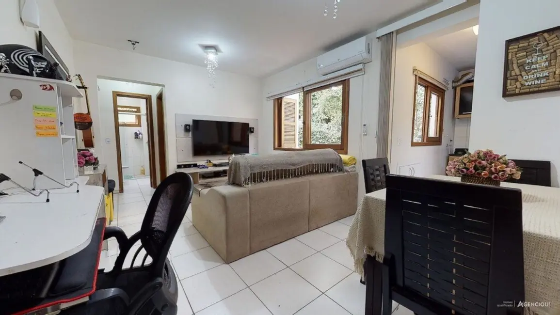 Foto 9 de Apartamento com 1 quarto à venda, 41m2 em Jardim Floresta, Porto Alegre - RS