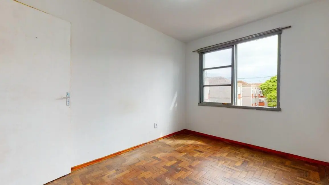 Foto 4 de Apartamento com 1 quarto à venda, 42m2 em Jardim Itu, Porto Alegre - RS