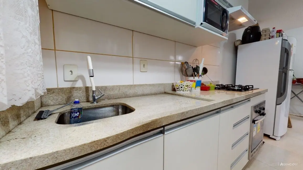 Foto 4 de Apartamento com 2 quartos à venda, 38m2 em Rubem Berta, Porto Alegre - RS