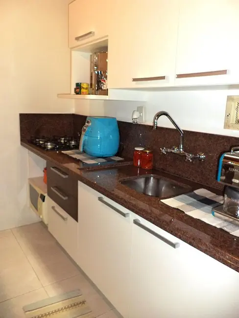 Apartamento com 1 quarto à venda, 66m2 em Rio Branco, Porto Alegre - RS - imagem 9 Foto 9 de Apartamento com 1 quarto à venda, 66m2 em Rio Branco, Porto Alegre - RS