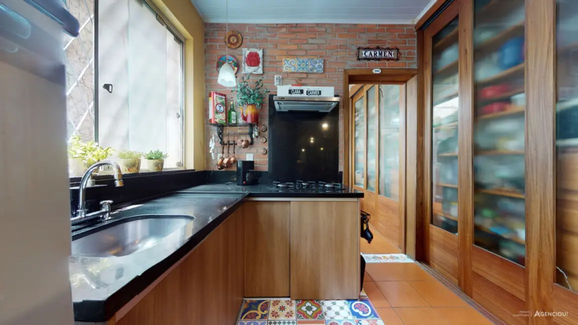 Foto 5 de Apartamento com 2 quartos à venda, 52m2 em São João, Porto Alegre - RS