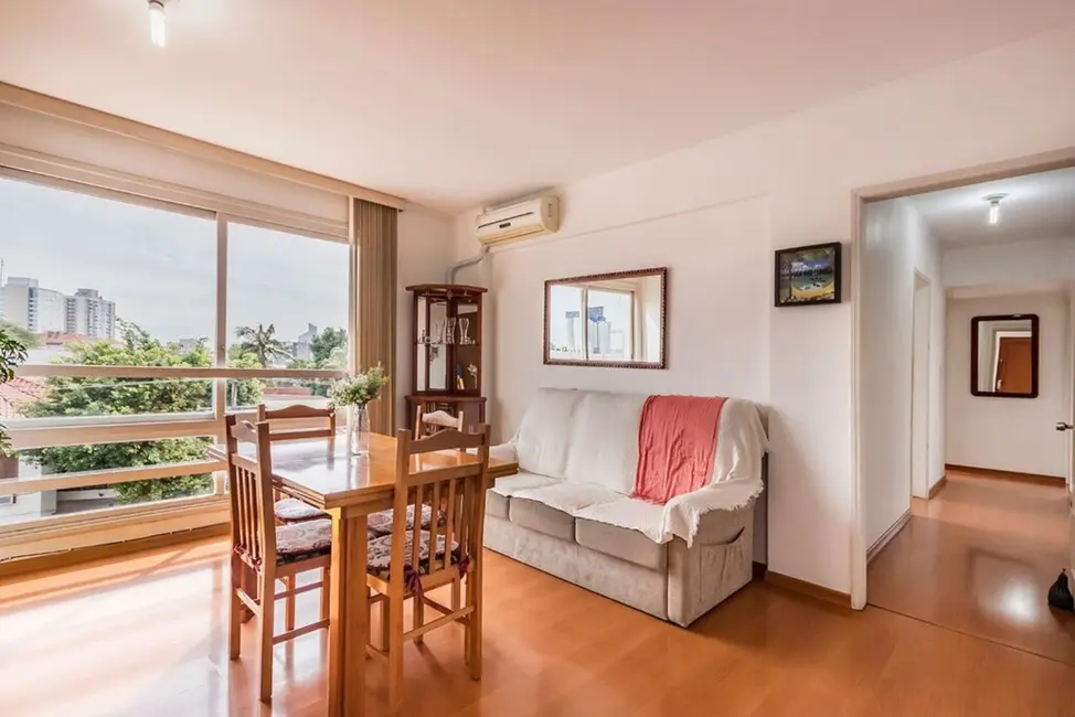 Apartamento com 3 quartos à venda, 86m2 em São Geraldo, Porto Alegre - RS - imagem 6 Foto 6 de Apartamento com 3 quartos à venda, 86m2 em São Geraldo, Porto Alegre - RS