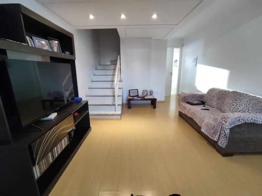 Casa com 2 quartos à venda, 122m2 em Diamantino, Caxias Do Sul - RS - imagem 4 Foto 4 de Casa com 2 quartos à venda, 122m2 em Diamantino, Caxias Do Sul - RS