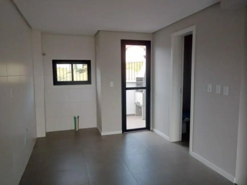 Casa com 2 quartos à venda, 106m2 em Nossa Senhora da Saúde, Caxias Do Sul - RS - imagem 6 Foto 6 de Casa com 2 quartos à venda, 106m2 em Nossa Senhora da Saúde, Caxias Do Sul - RS