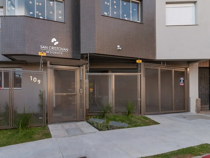 Foto 1 de Apartamento com 2 quartos à venda, 52m2 em Floresta, Porto Alegre - RS