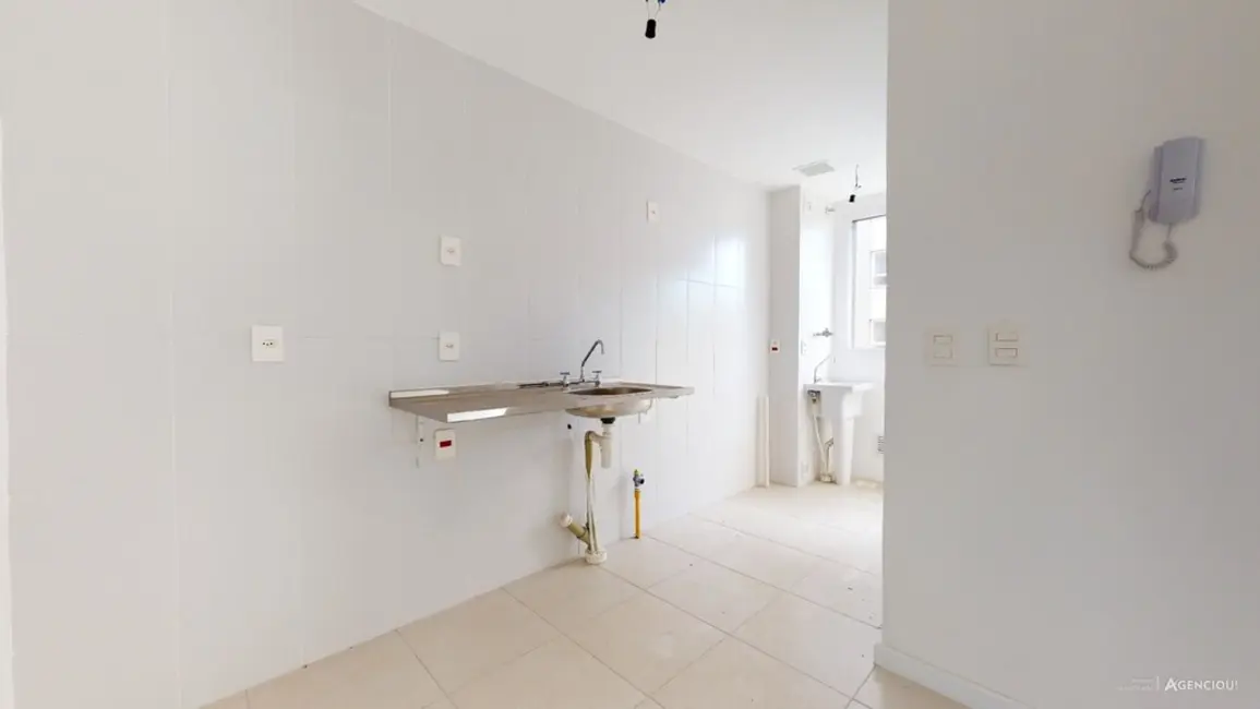 Foto 4 de Apartamento com 2 quartos à venda, 50m2 em Jardim Carvalho, Porto Alegre - RS