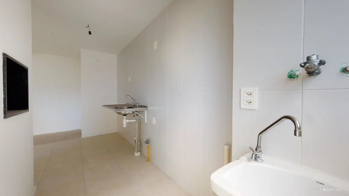 Foto 6 de Apartamento com 2 quartos à venda, 50m2 em Jardim Carvalho, Porto Alegre - RS