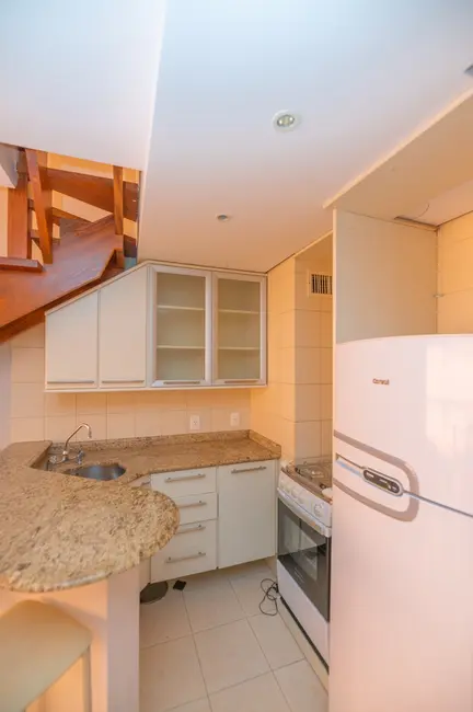Apartamento com 1 quarto à venda, 48m2 em Menino Deus, Porto Alegre - RS - imagem 9 Foto 9 de Apartamento com 1 quarto à venda, 48m2 em Menino Deus, Porto Alegre - RS