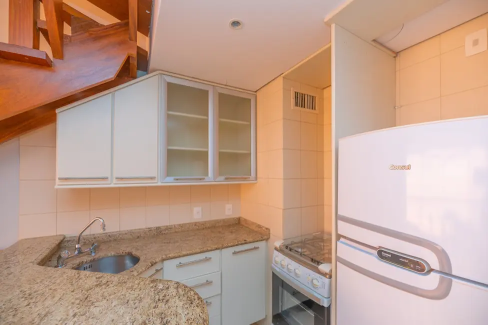Apartamento com 1 quarto à venda, 48m2 em Menino Deus, Porto Alegre - RS - imagem 8 Foto 8 de Apartamento com 1 quarto à venda, 48m2 em Menino Deus, Porto Alegre - RS