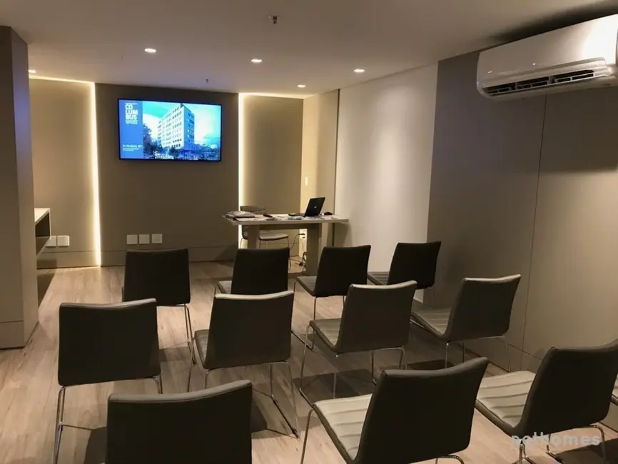 Sala Comercial à venda, 48m2 em São João, Porto Alegre - RS - imagem 6 Foto 6 de Sala Comercial à venda, 48m2 em São João, Porto Alegre - RS