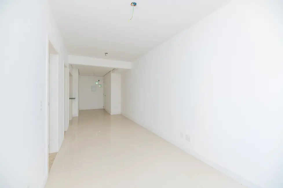 Apartamento com 1 quarto à venda, 44m2 em Passo da Areia, Porto Alegre - RS - imagem 6 Foto 6 de Apartamento com 1 quarto à venda, 44m2 em Passo da Areia, Porto Alegre - RS