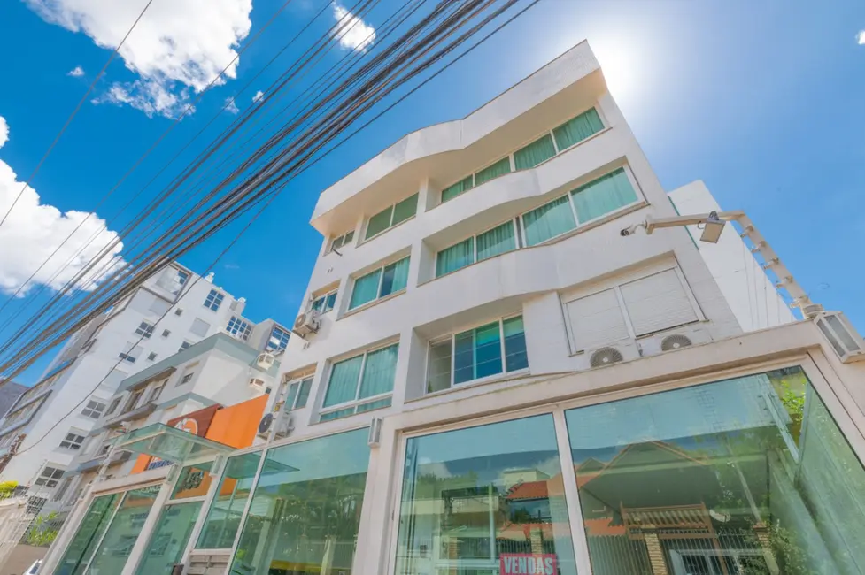 Foto 1 de Apartamento com 1 quarto à venda, 44m2 em Passo da Areia, Porto Alegre - RS
