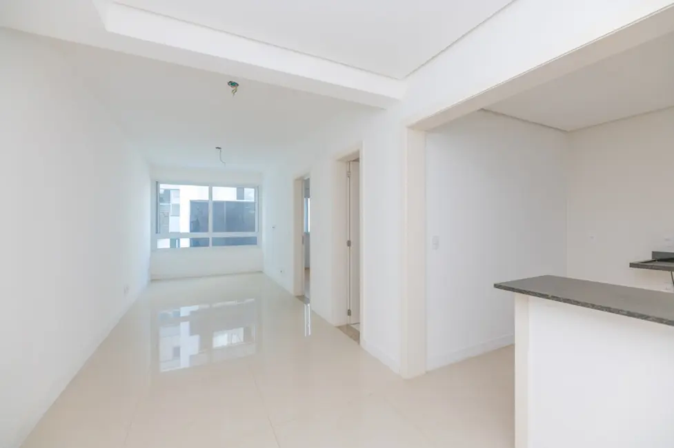 Apartamento com 1 quarto à venda, 44m2 em Passo da Areia, Porto Alegre - RS - imagem 3 Foto 3 de Apartamento com 1 quarto à venda, 44m2 em Passo da Areia, Porto Alegre - RS