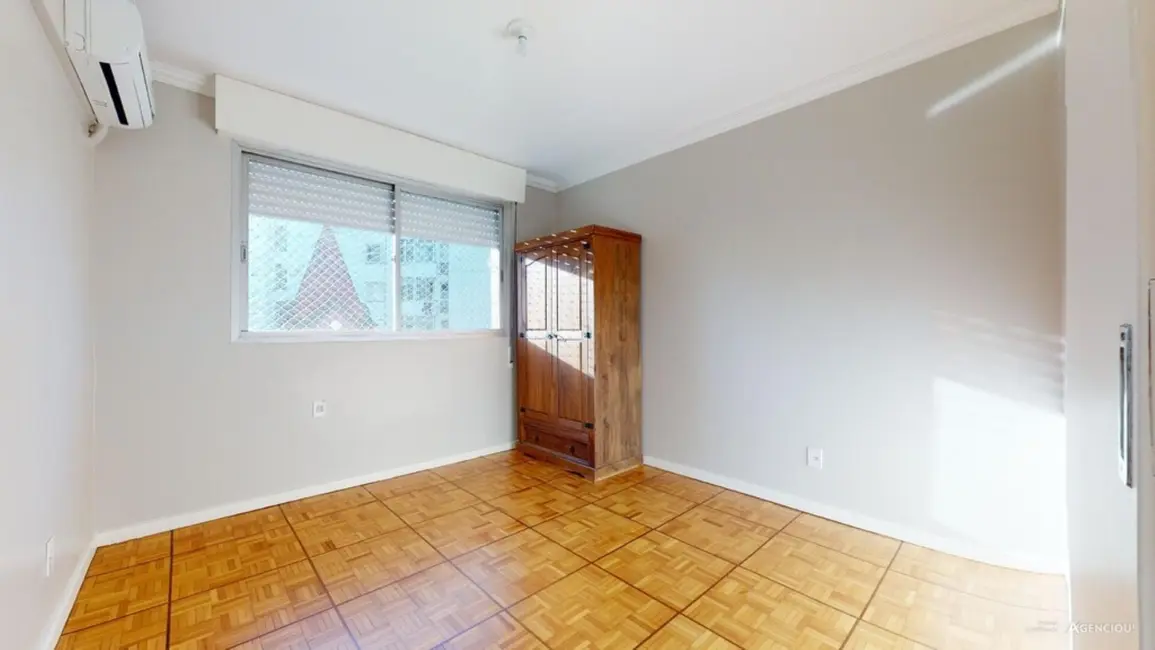 Apartamento com 1 quarto à venda, 43m2 em Centro Histórico, Porto Alegre - RS - imagem 5 Foto 5 de Apartamento com 1 quarto à venda, 43m2 em Centro Histórico, Porto Alegre - RS