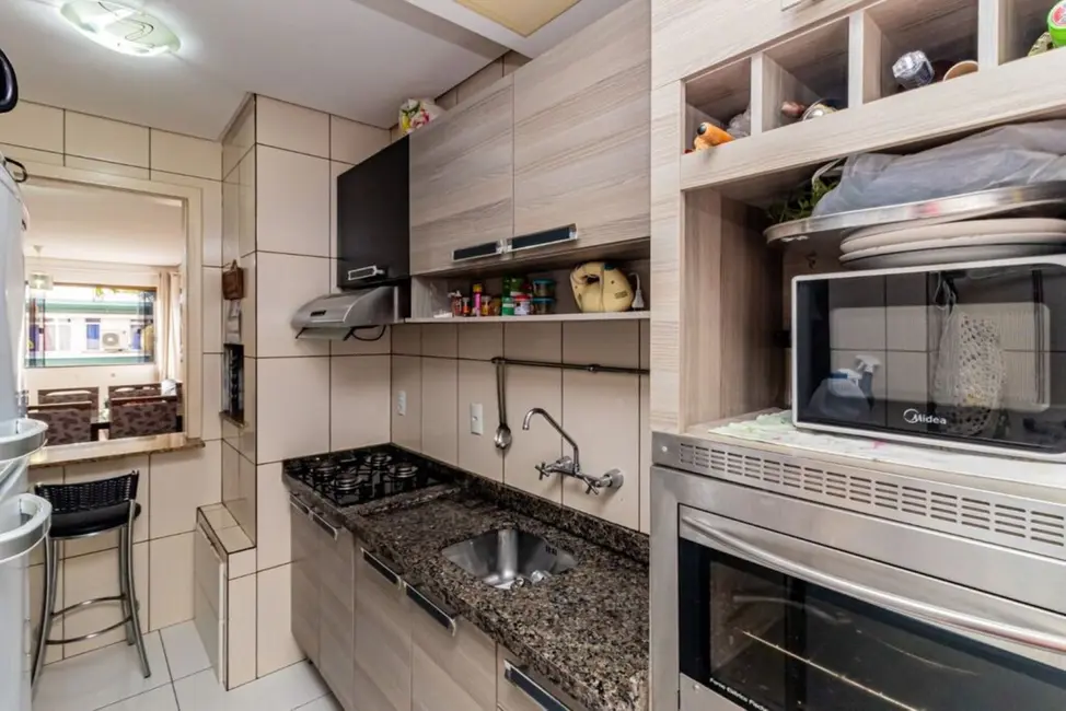 Apartamento com 2 quartos à venda, 76m2 em Centro Histórico, Porto Alegre - RS - imagem 7 Foto 7 de Apartamento com 2 quartos à venda, 76m2 em Centro Histórico, Porto Alegre - RS