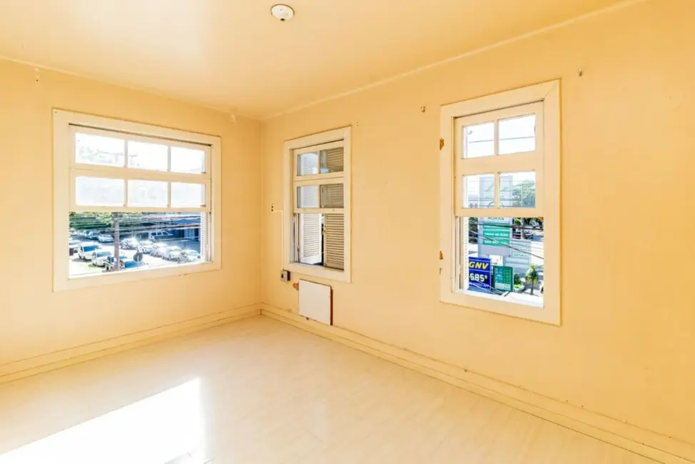 Foto 5 de Apartamento com 2 quartos à venda, 74m2 em São Geraldo, Porto Alegre - RS