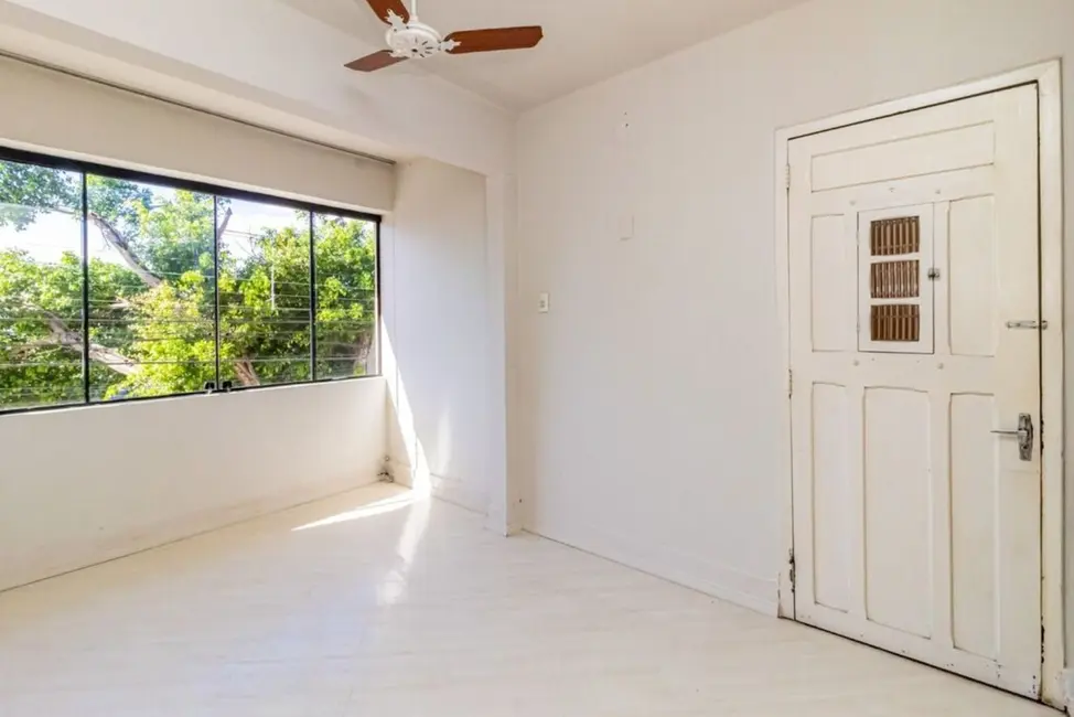 Foto 2 de Apartamento com 2 quartos à venda, 74m2 em São Geraldo, Porto Alegre - RS