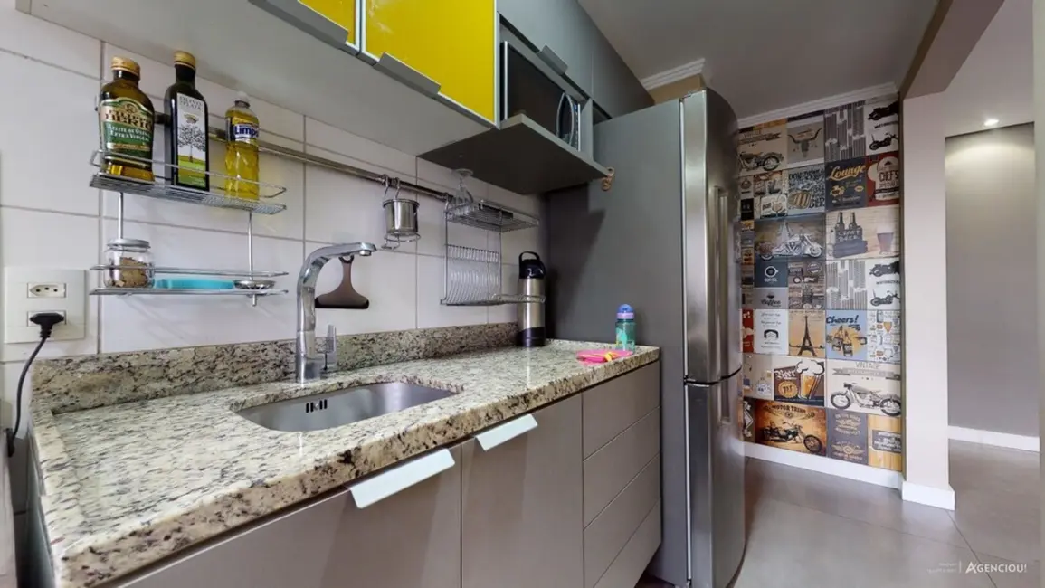 Foto 9 de Apartamento com 3 quartos à venda, 71m2 em Cavalhada, Porto Alegre - RS