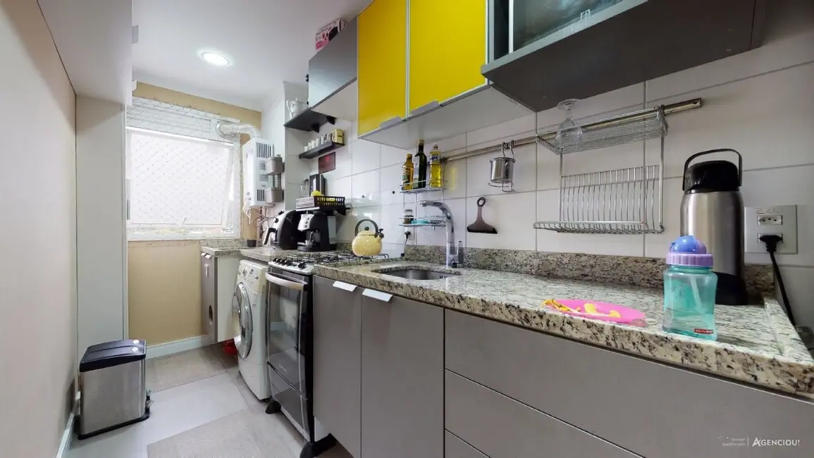 Foto 8 de Apartamento com 3 quartos à venda, 71m2 em Cavalhada, Porto Alegre - RS