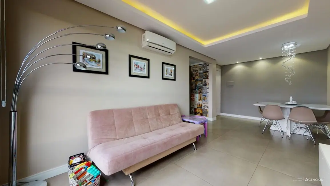 Foto 4 de Apartamento com 3 quartos à venda, 71m2 em Cavalhada, Porto Alegre - RS