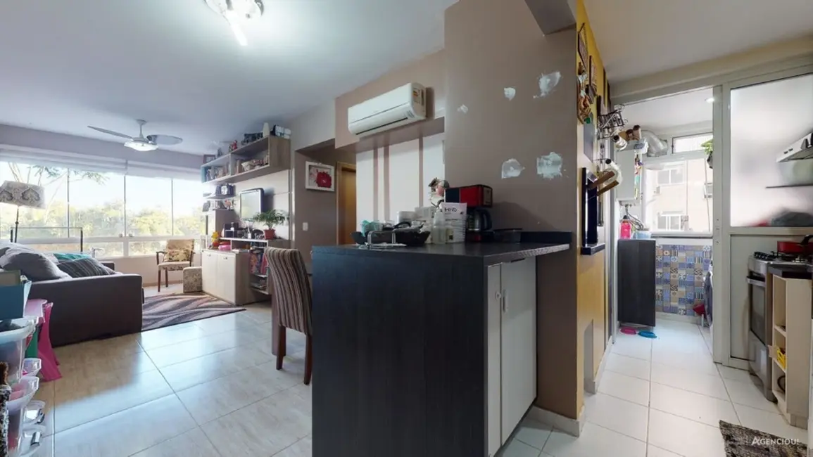 Foto 5 de Apartamento com 3 quartos à venda, 71m2 em Cavalhada, Porto Alegre - RS