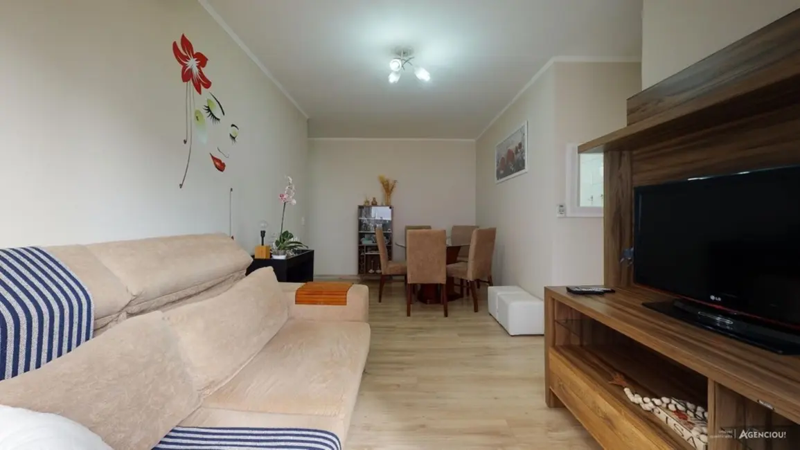 Apartamento com 2 quartos à venda, 70m2 em Auxiliadora, Porto Alegre - RS - imagem 7 Foto 7 de Apartamento com 2 quartos à venda, 70m2 em Auxiliadora, Porto Alegre - RS
