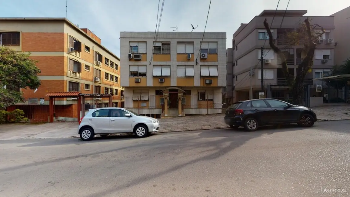 Apartamento com 2 quartos à venda, 70m2 em Auxiliadora, Porto Alegre - RS - imagem 4 Foto 4 de Apartamento com 2 quartos à venda, 70m2 em Auxiliadora, Porto Alegre - RS