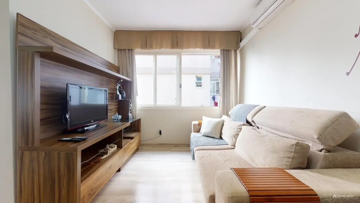 Apartamento com 2 quartos à venda, 70m2 em Auxiliadora, Porto Alegre - RS - imagem 5 Foto 5 de Apartamento com 2 quartos à venda, 70m2 em Auxiliadora, Porto Alegre - RS