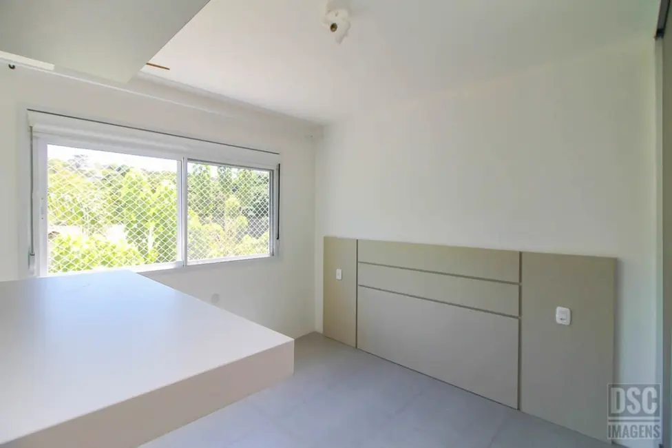 Foto 3 de Apartamento com 2 quartos à venda, 60m2 em Teresópolis, Porto Alegre - RS